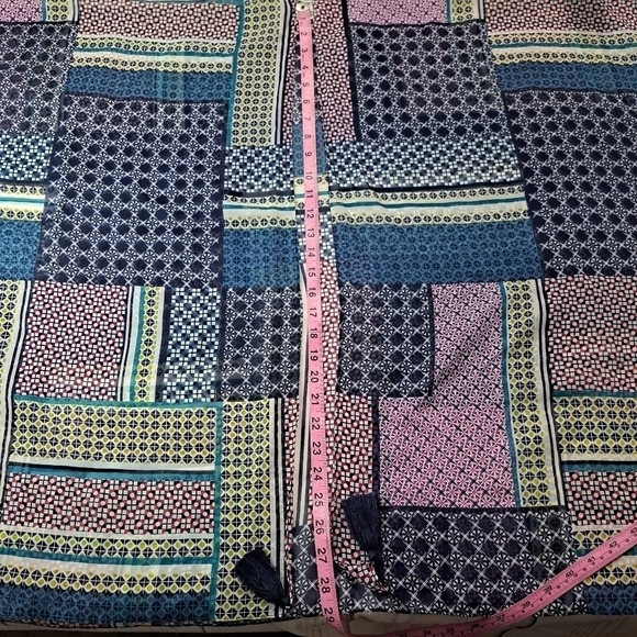 Multi Media Pattern One Size Cover Up - Picture 7 of 10